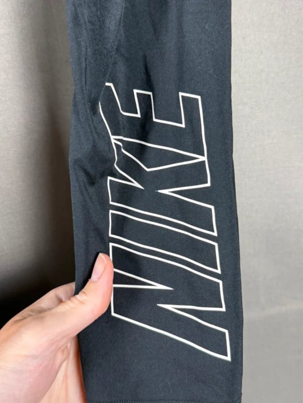 Nike Pro 3/4 compression training tights size Small - Picture 2 of 5